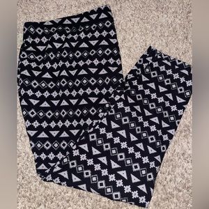Livi Active Pattern Leggings 26/28